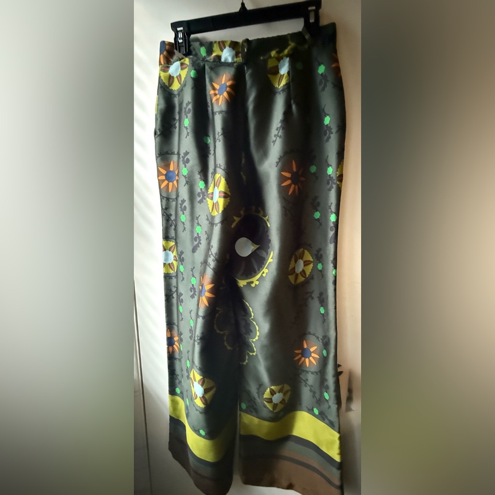 Floral Wide Leg Pants